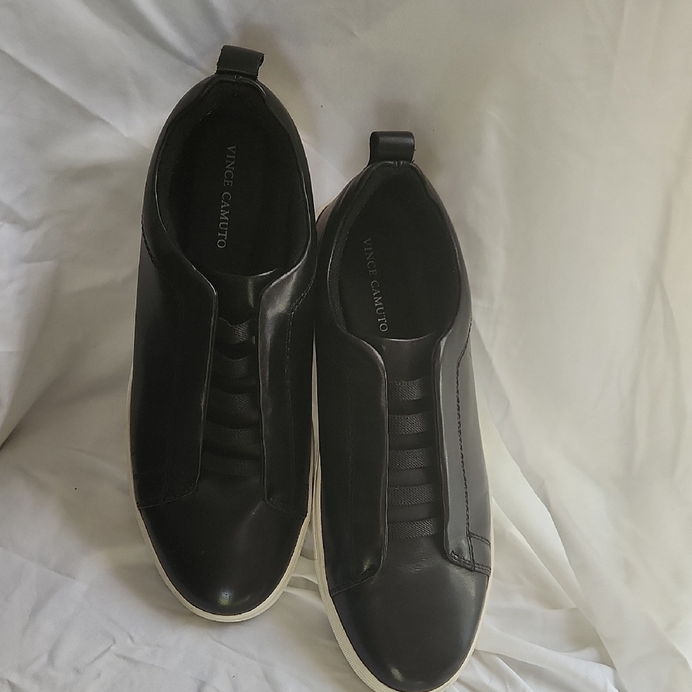 Vince Camuto Black and White Men's Sneakers